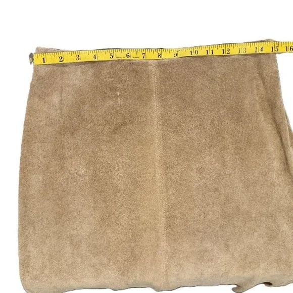100% Suede Pencil Skirt Size 6 Tan Ruffle Hem Neutral Textured Classic Chic - Picture 6 of 7